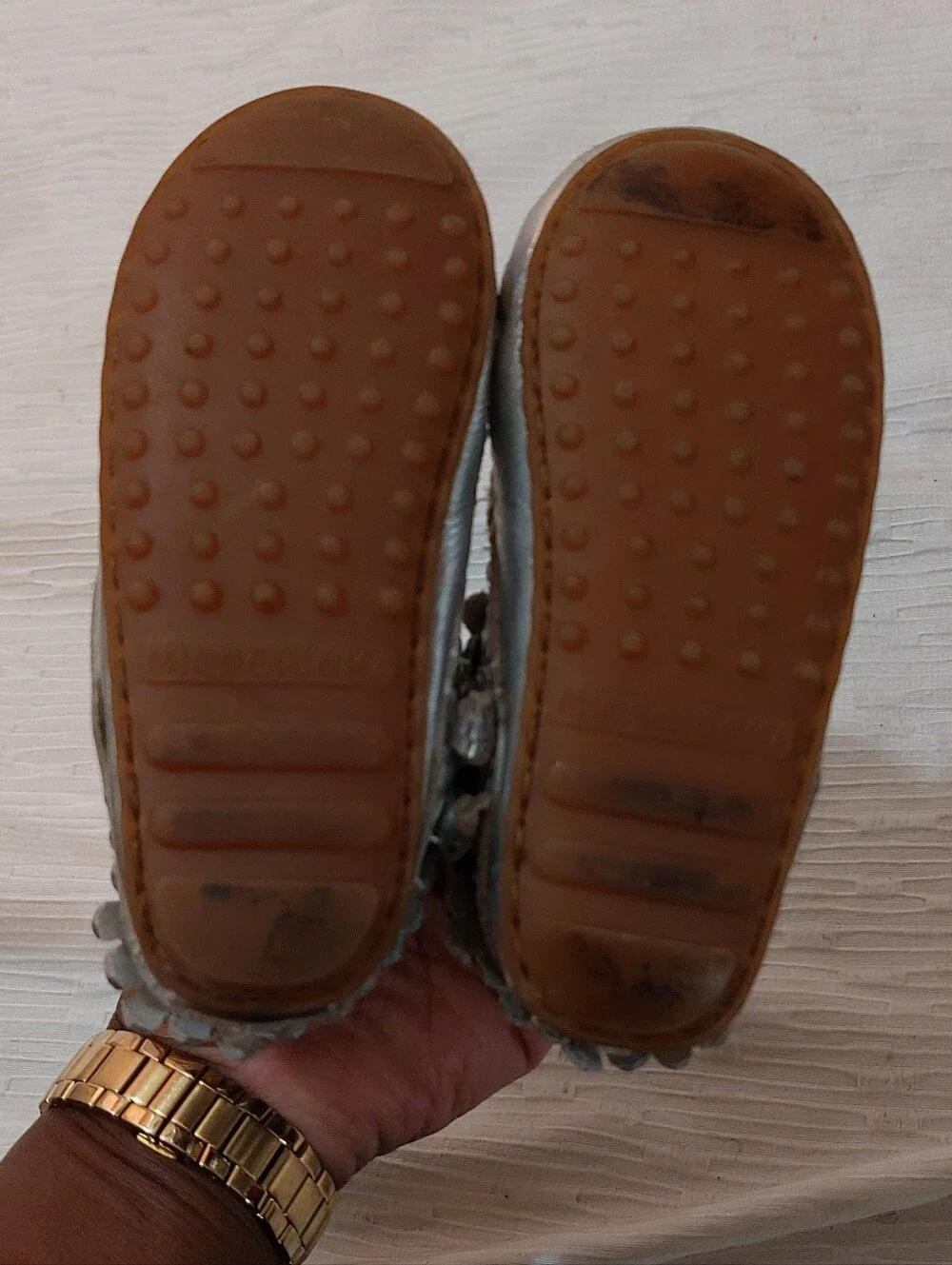 Minnetonka Leather Silver Fringe Moccasin Boots for Kids Size 5